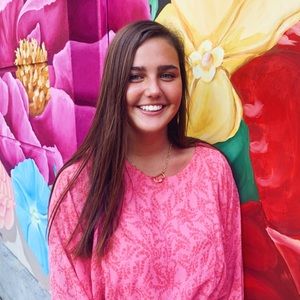 Meet your Posher, Sophie